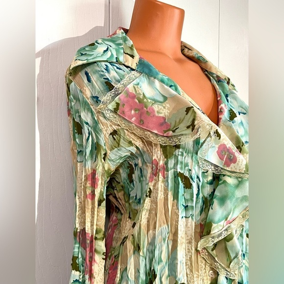 VINTAGE‎ Ladies XL Cottage BOHO Bell Sleeve Watercolor Floral Blouse w/ M Skirt - Picture 2 of 16
